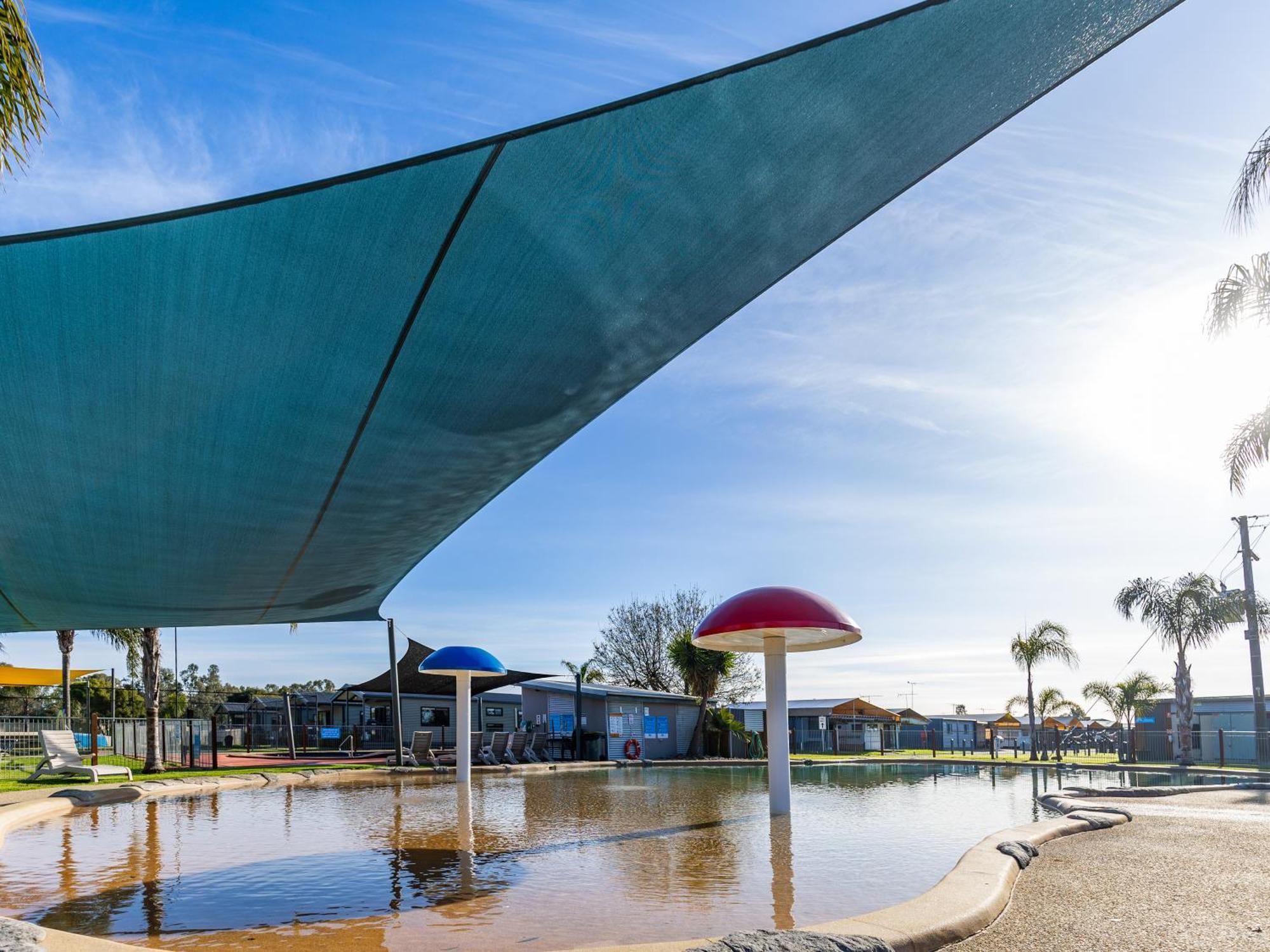 Nrma Yarrawonga Mulwala Holiday Park Exterior foto