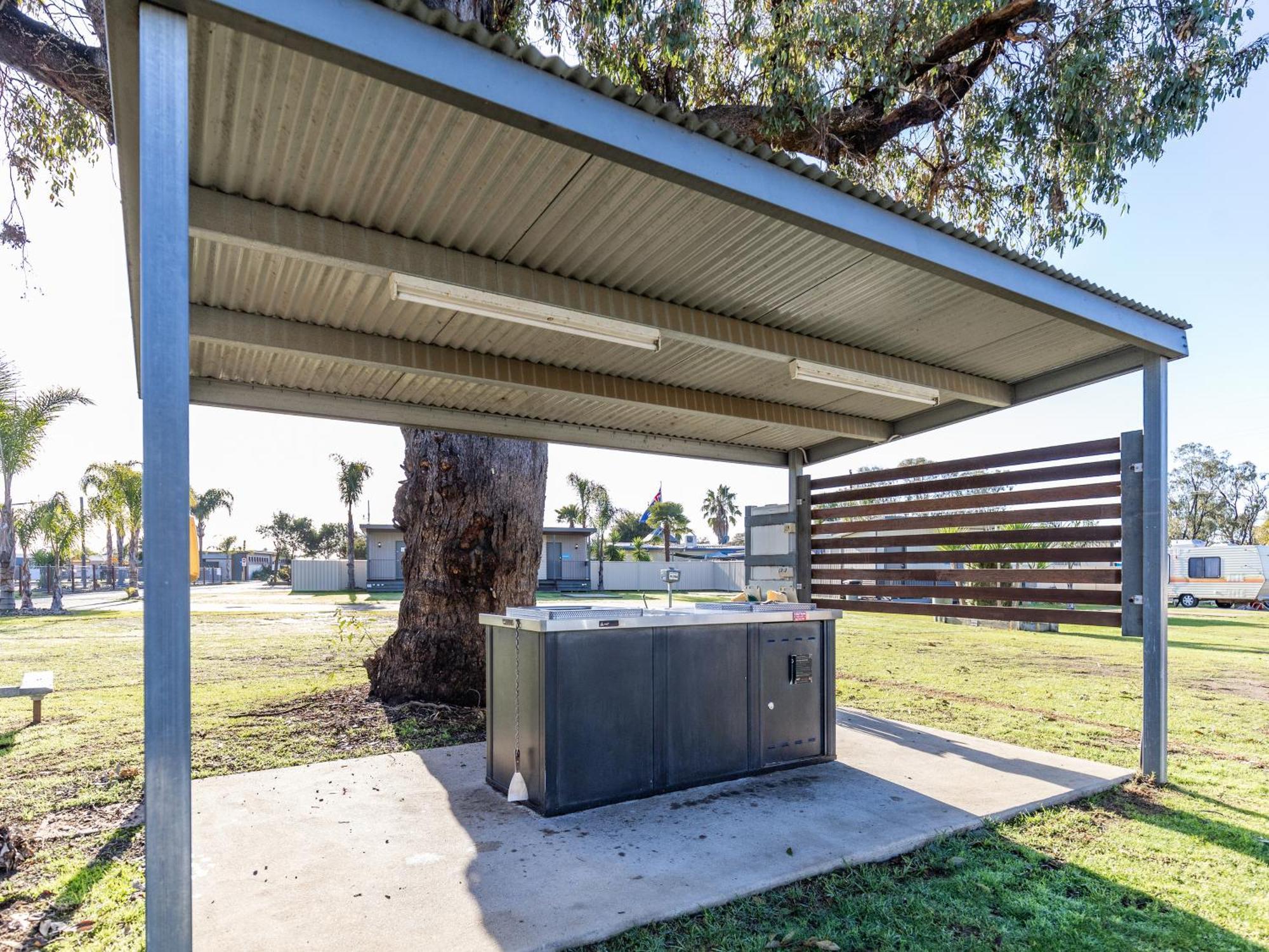 Nrma Yarrawonga Mulwala Holiday Park Exterior foto