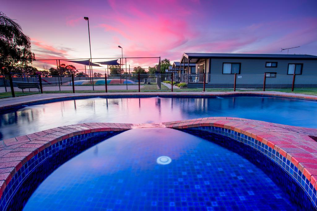 Nrma Yarrawonga Mulwala Holiday Park Exterior foto
