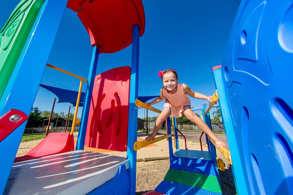 Nrma Yarrawonga Mulwala Holiday Park Exterior foto